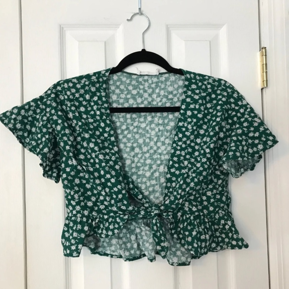 crop top
